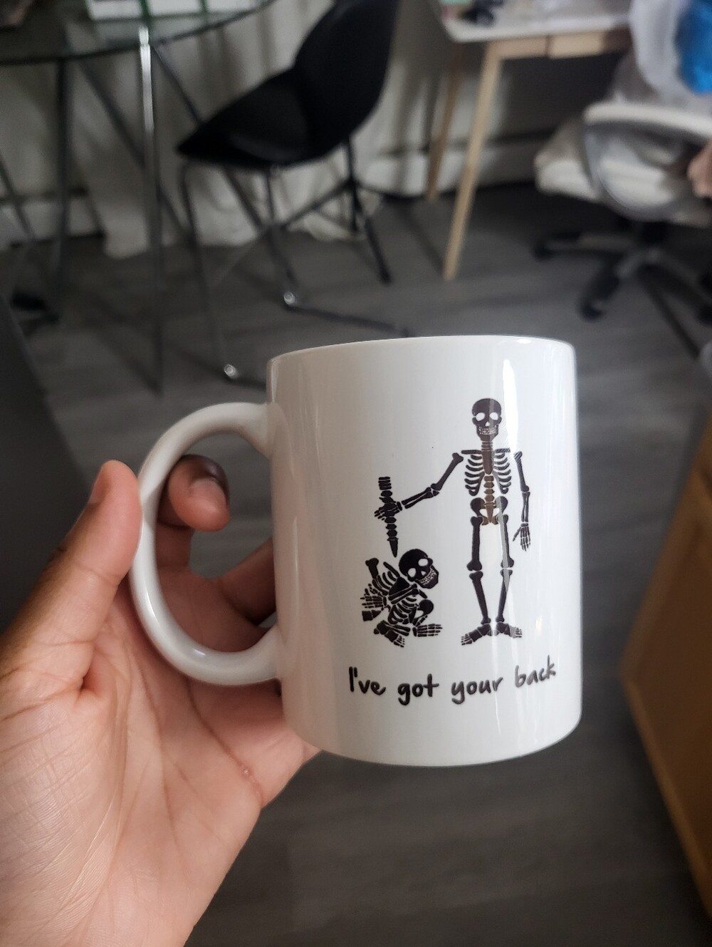 NWOT "I've Got Your Back" Skeleton Mug